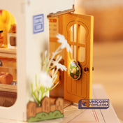 Teddy's Breadbox | Robotime Rolife DS033 DIY Tiny Dollhouse Miniatures Kit