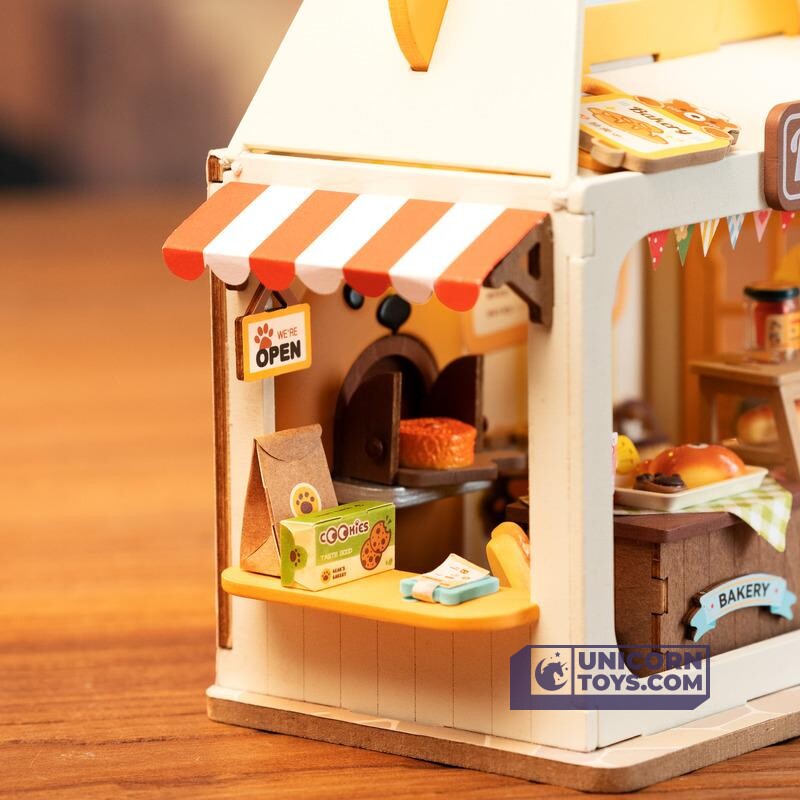 Teddy's Breadbox | Robotime Rolife DS033 DIY Tiny Dollhouse Miniatures Kit