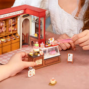 Honey Dessert Talk | Robotime DG168 DIY Dollhouse Miniatures Kit