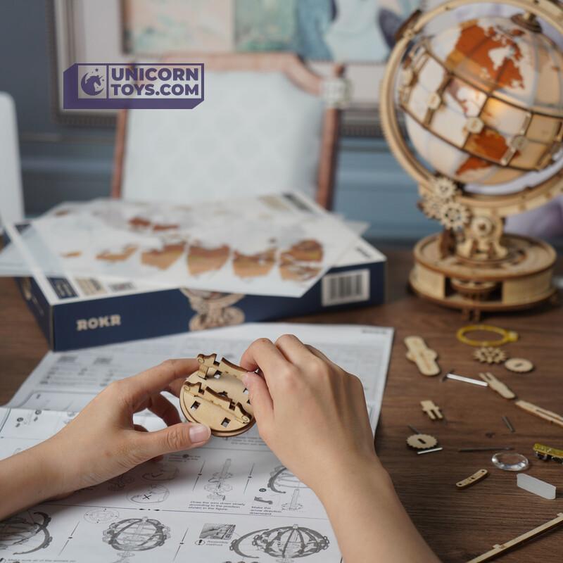 Luminous Globe | Robotime ROKR ST003 Curious Discovery Mechanical Puzzle Kit