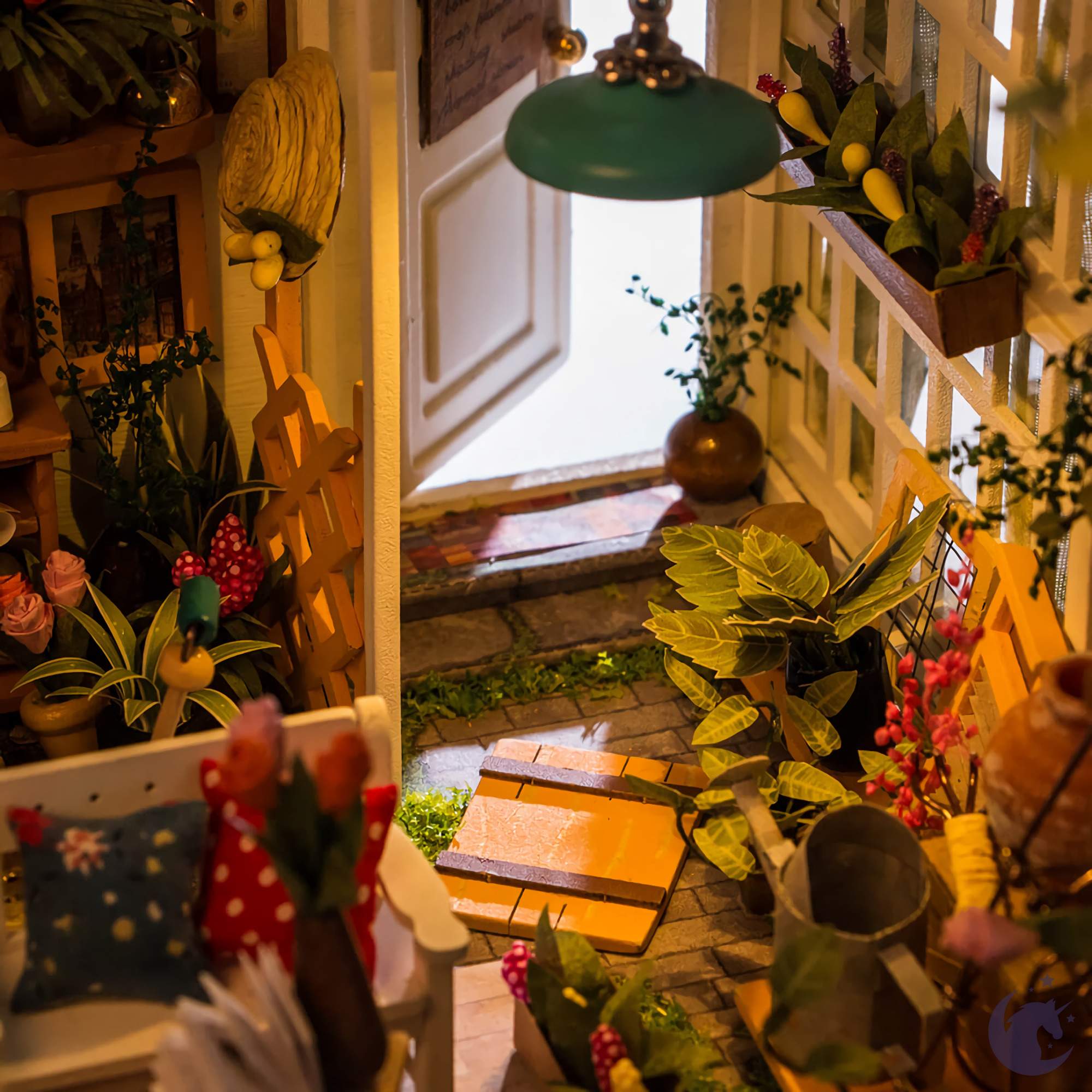 unicorntoys rolife robotime diy miniature dollhouse dg108 Miller's Garden diorama craft kit