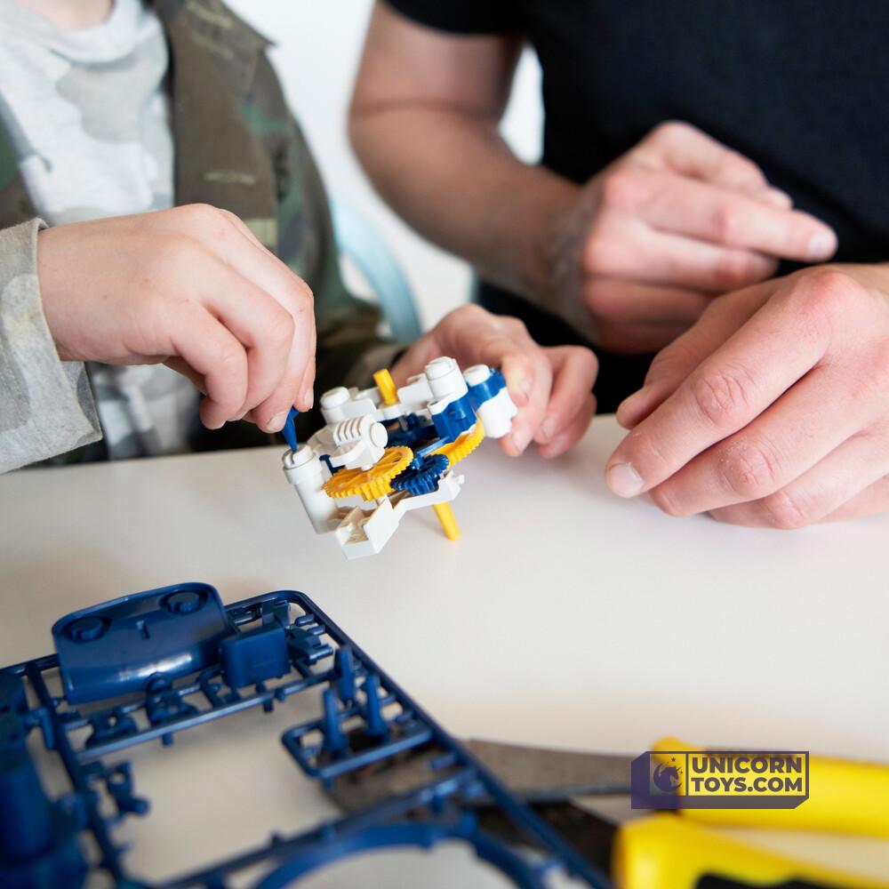 3 in 1 Spiral Spring Science Kit Age 8+