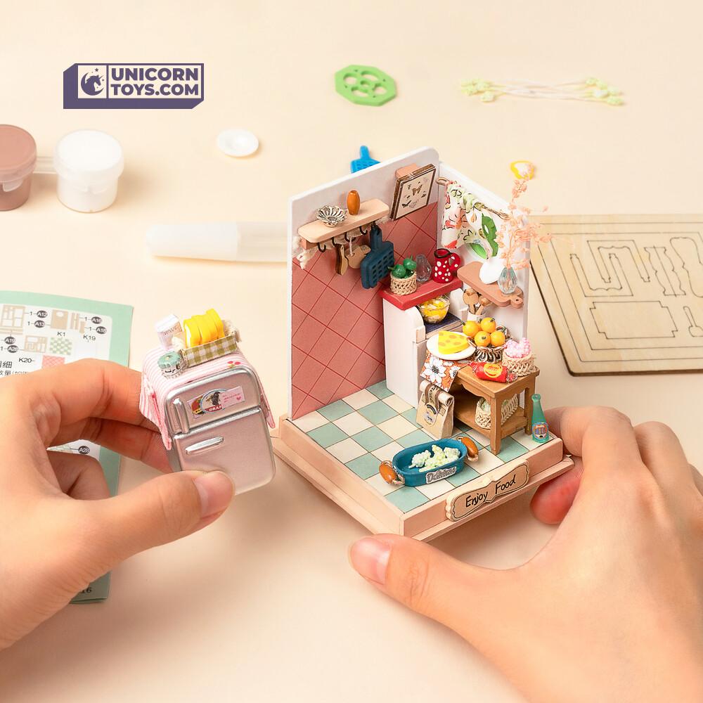 Taste Life | Robotime Rolife Tiny DS015 DIY Dollhouse Miniatures Kit