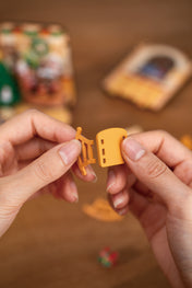 Christmas Fireplace | Robotime Rolife DS041 DIY Dollhouse Miniatures House