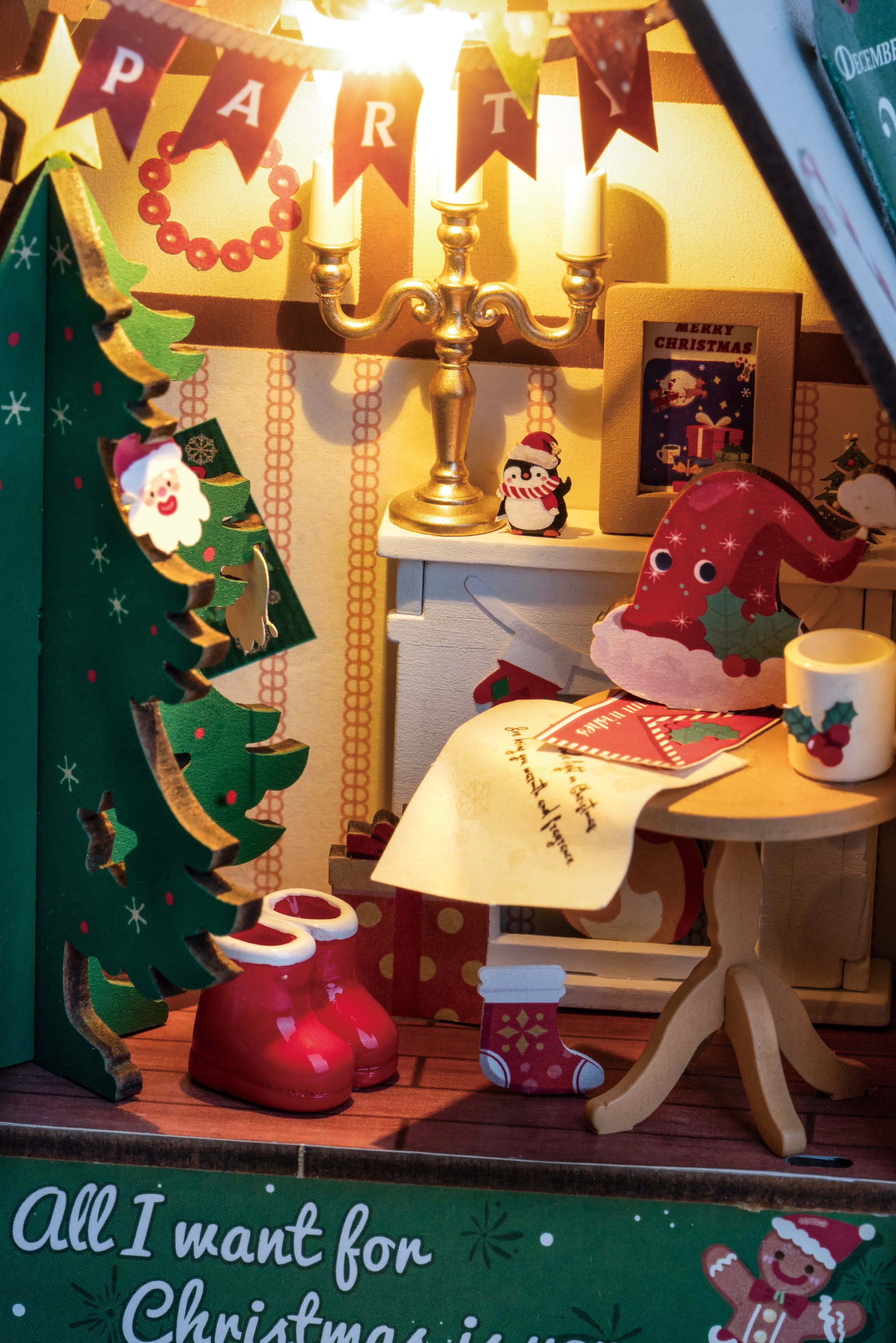 Twinkling Christmas House DIY Miniature House DS036