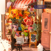 Floral Corner | Robotime Rolife TGB09 DIY Miniature Book Nook Kit