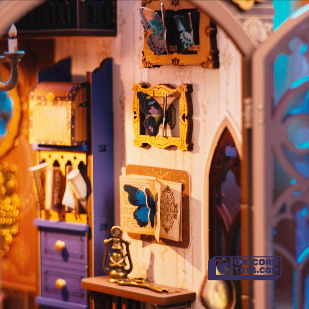 Magic Fantasy Corner | Robotime Rolife TGB14 DIY Miniature Book Nook Kit