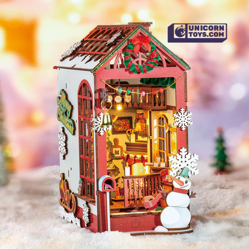 Christmas Indoor Scene | Robotime Rolife TGC07 DIY Miniature Book Nook Kit