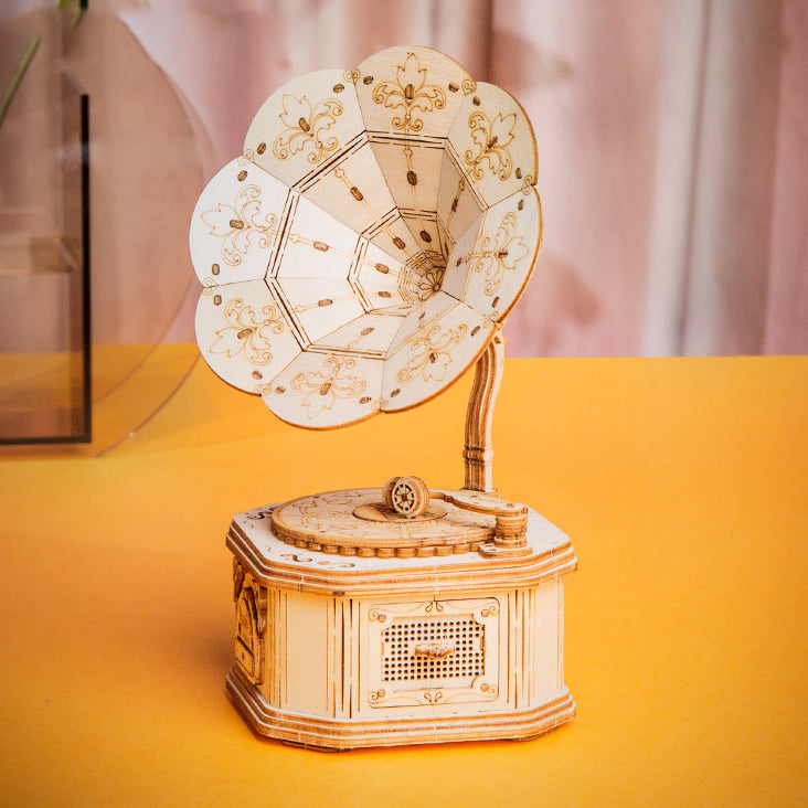 gramophone_1.jpg