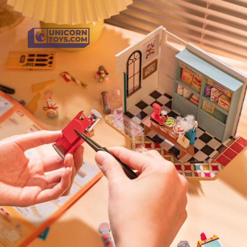 Rainbow Candy House | Robotime DG158 DIY Dollhouse Miniatures Kit