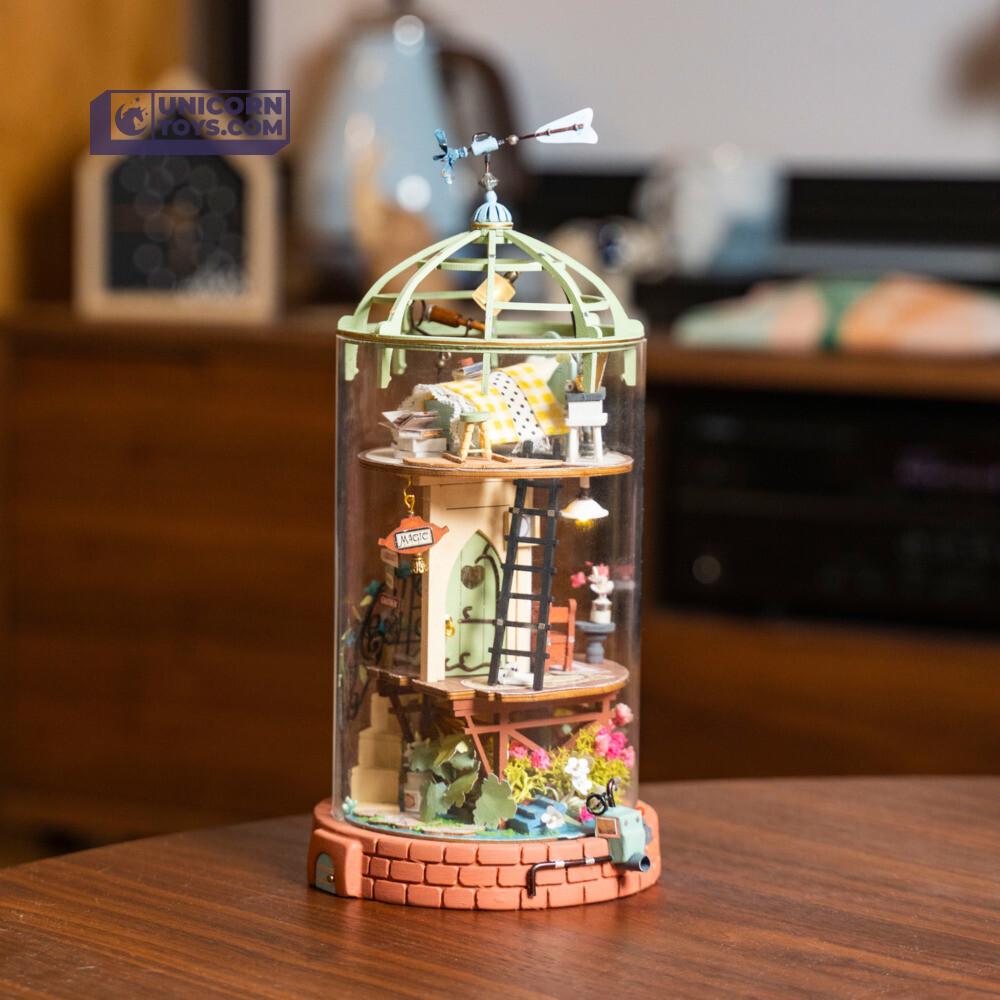 Domed Loft | Robotime Glass Miniature Dollhouse Kit DS001
