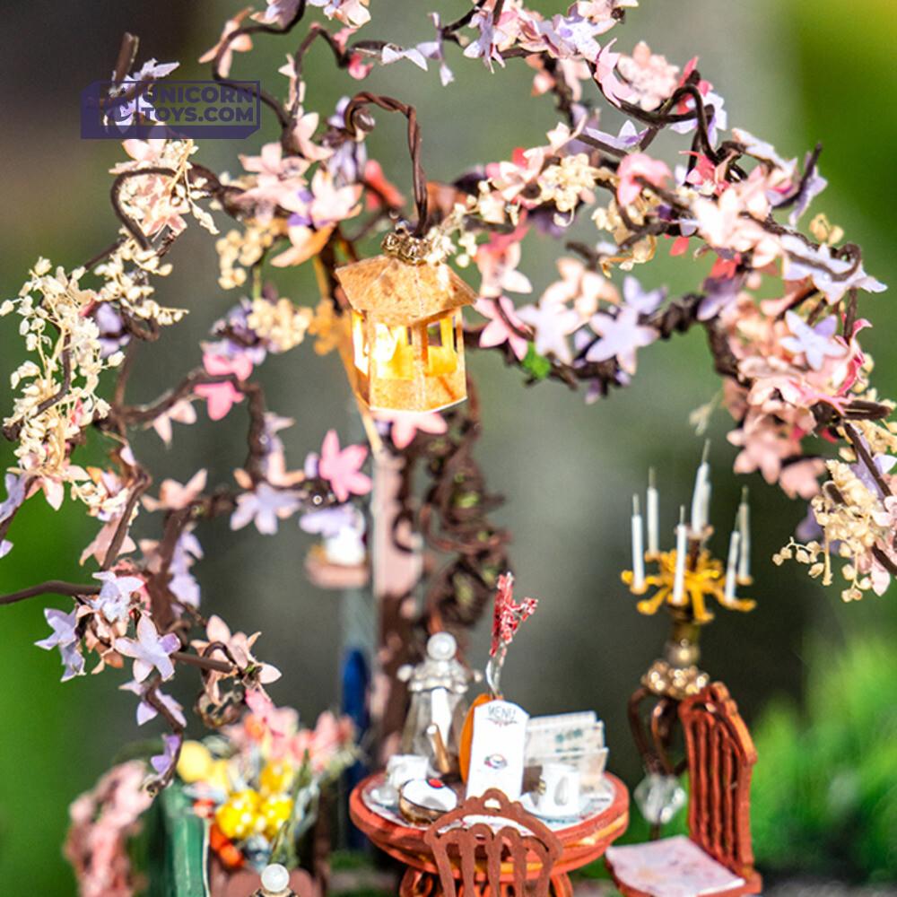 Magical Cafe | Robotime Glass Miniature Dollhouse Kit DS004